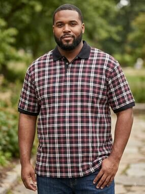 Men's Black and Burgundy Plaid Short-Sleeve Polo 100% Cotton Size XL/XG.   MS 38